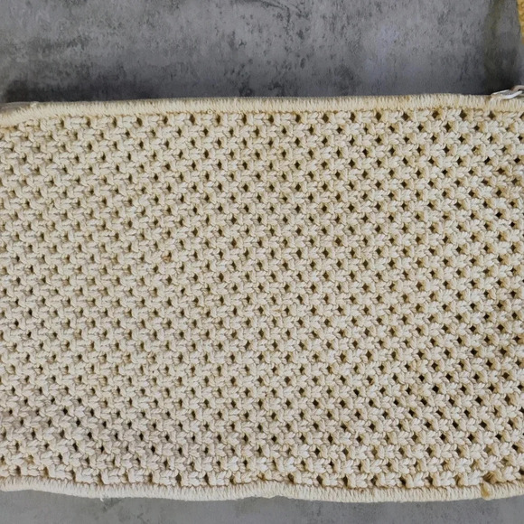Vintage 1970's Bohemian Macrame Zip-Up Clutch Purse with Pockets Cream Ivory - Picture 5 of 11